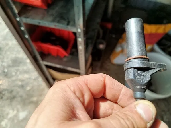 NTY Kampiakselin sijaintianturi image 4