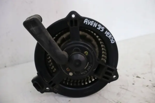 Puhallin Toyota OE OEM dmuchawa - Käytetty image 6