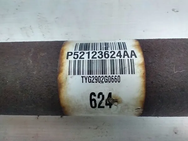 Drivaxel Jeep Grand Cherokee WK2 P52123624AA image 8