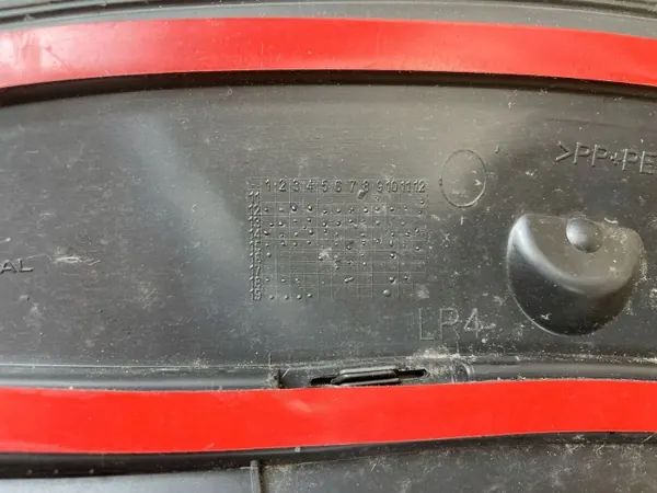 OEM SDFG GFDE 8K9853817A Kotflügelleiste Links Hinten image 7