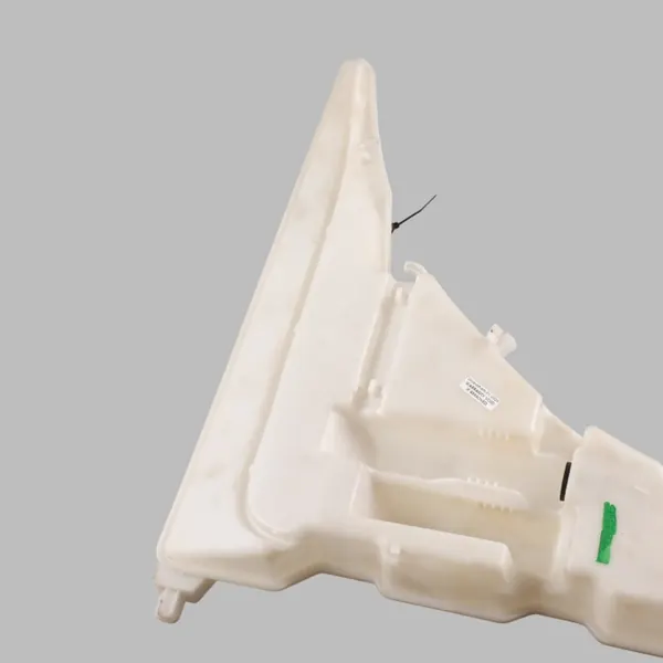 Réservoir de lave-glace Audi A6 C8 OEM 4K0955451F image 8