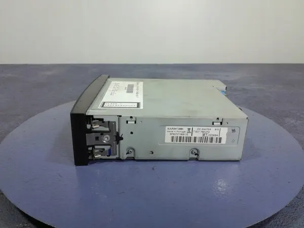 Changer CD Peugeot 307 OEM 7607769072 - Occasion image 4