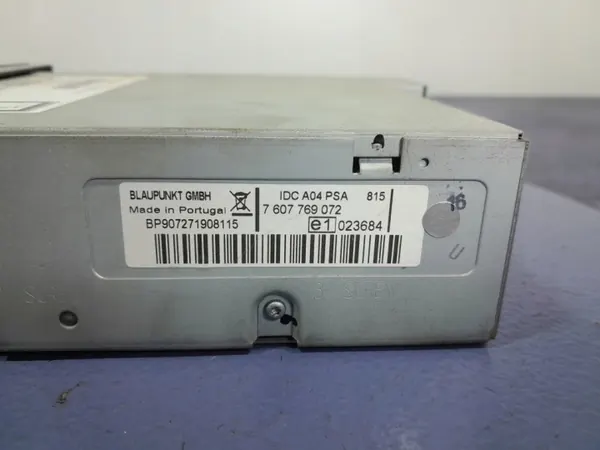 Changer CD Peugeot 307 OEM 7607769072 - Occasion image 5