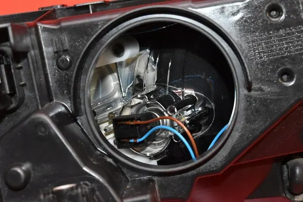 Faros izquierdo Citroen C4 Picasso 2013-2017 OEM 9675974980 image 10