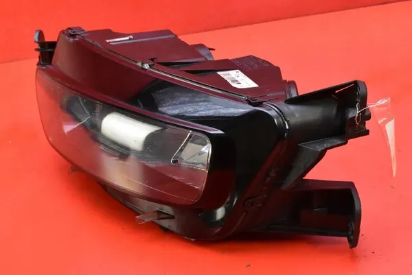 Faros izquierdo Citroen C4 Picasso 2013-2017 OEM 9675974980 image 3