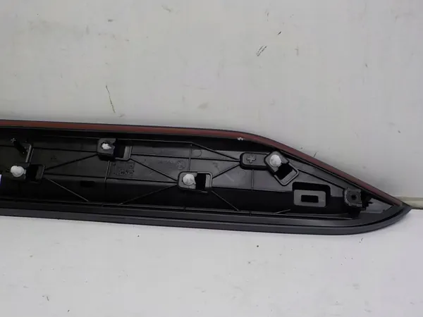 Moldura Puerta Skoda Superb III OEM 3V0853596A Derecha Trasera image 5