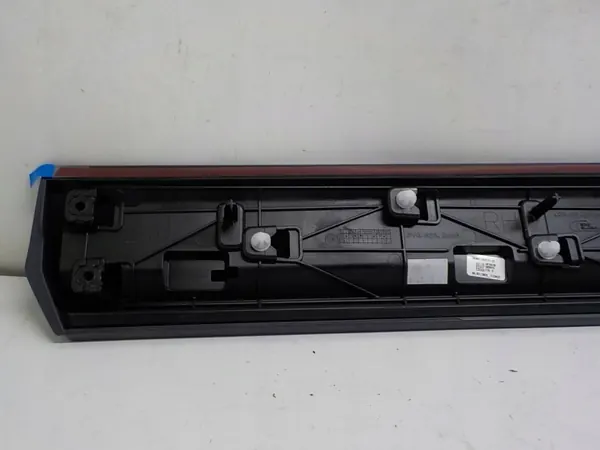 Moldura Puerta Skoda Superb III OEM 3V0853596A Derecha Trasera image 6