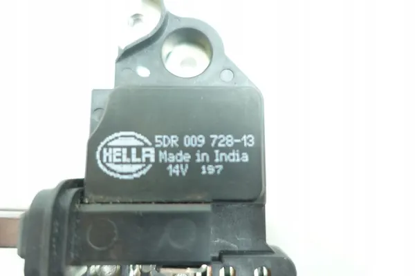 Jännitteensäätö Hella 5DR 009 728-131 image 3