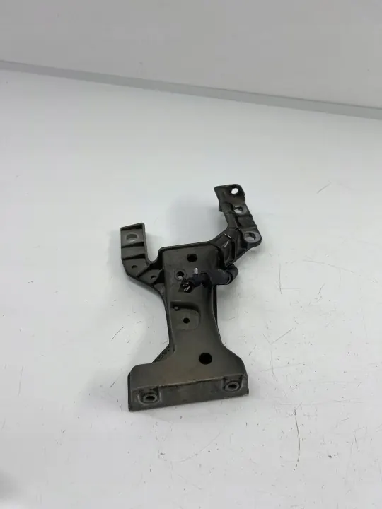 Framstötfångarförstärkning OEM HK8317K899AE Jaguar image 2