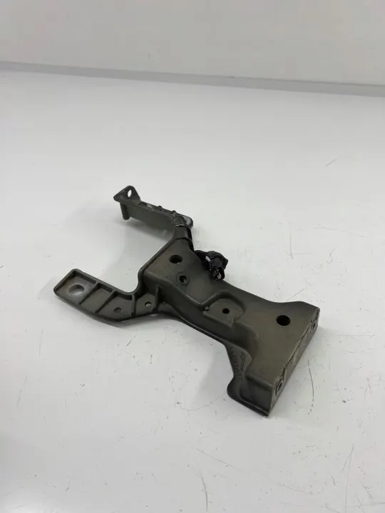 Framstötfångarförstärkning OEM HK8317K899AE Jaguar image 3