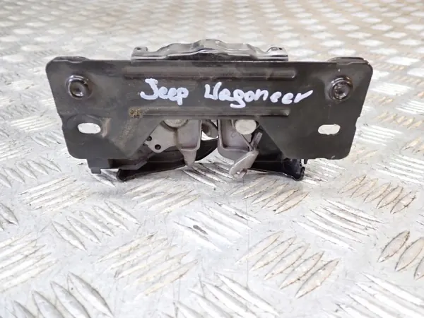 Fecho do Capô OEM 68425764AA para Jeep Grand Wagoneer image 3