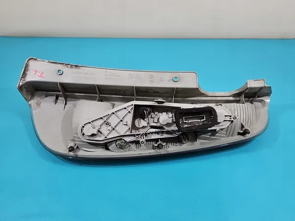 Luz Trasera Izquierda Skoda Roomster HB image 3