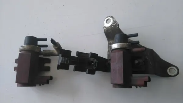 Eletroválvula turbo OEM 9652570180 para Berlingo 1.6 HDI image 2