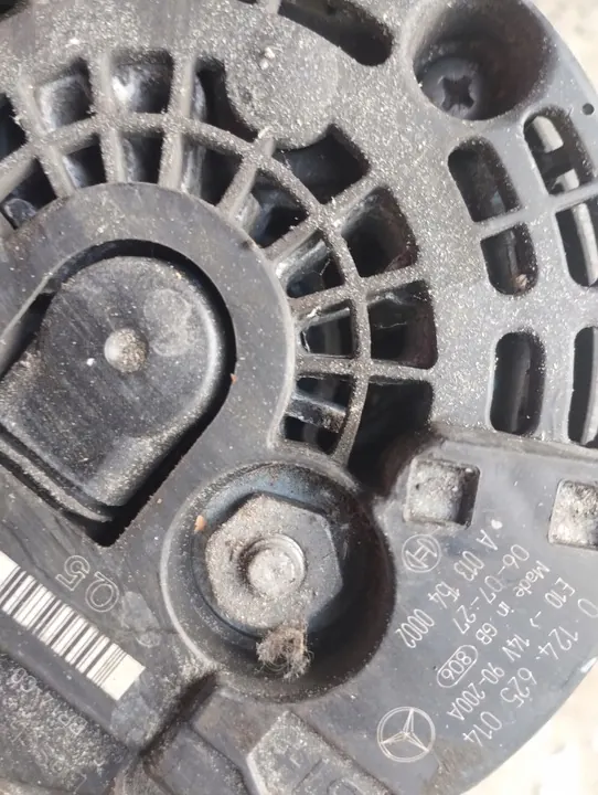 ALTERNATOR MERCEDES C W203 E W211 2.2 2.7 CDI A0131540002 image 2