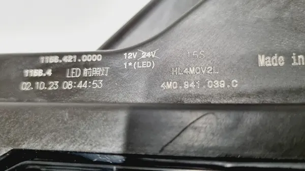 Farol LED esquerdo Audi Q7 Lift 4M0941039C image 3