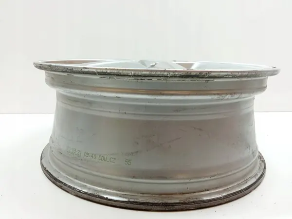 Aluminium Velg R17 5x100 ET40 OC57 8,5J 658601025C Skoda image 5
