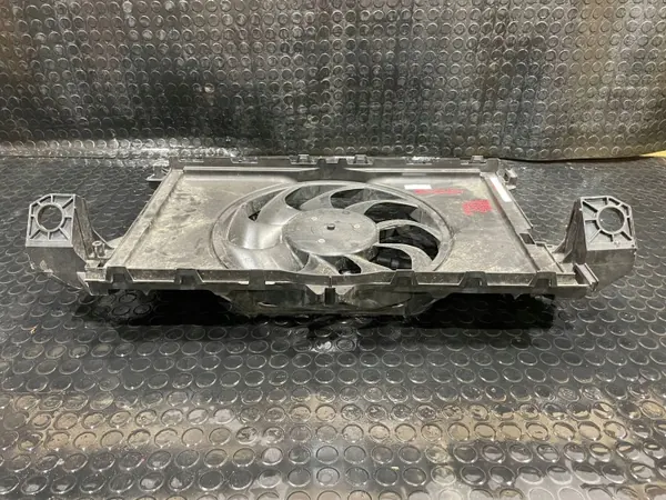 Tesla Kühlerlüfter OEM 1494179-00-B Gebraucht image 4