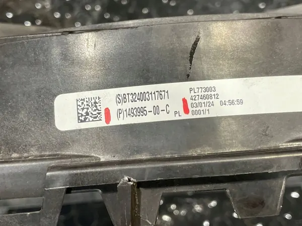 Tesla Kühlerlüfter OEM 1494179-00-B Gebraucht image 9