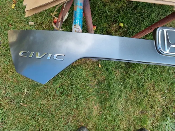 Feu plaque arrière Honda Civic X OEM 74890-TEZ-P0 image 6