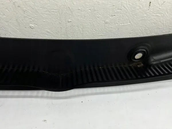 OEM 7301016 7305485 203356 BMW F45 F46 Ruitenwisserafdekking image 3