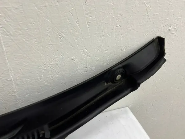 OEM 7301016 7305485 203356 BMW F45 F46 Ruitenwisserafdekking image 4