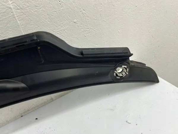 OEM 7301016 7305485 203356 BMW F45 F46 Ruitenwisserafdekking image 5