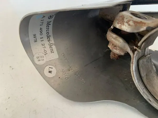 Punta de escape OEM A1714901127 Mercedes-Benz CLA Coupé image 4