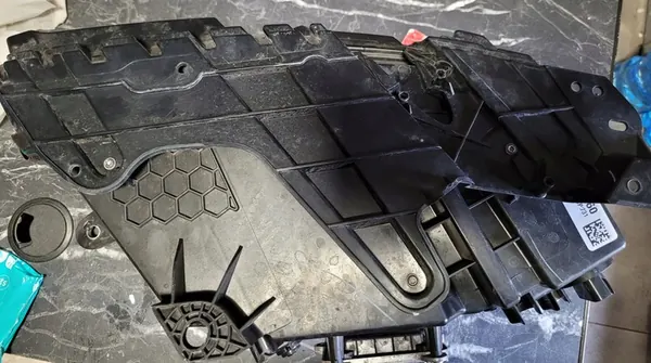 Jeep Grand Cherokee WL 2021 - Farol Frontal Esquerdo USA 68584659AC image 8