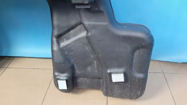 BMW X6 G06 Polttoainesäiliö OEM 9454868 - Käytetty image 4