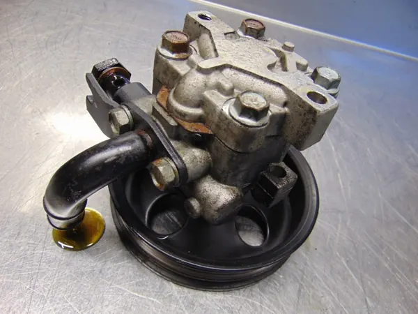 Bomba de dirección Kia OEM KIACEU1 - Usada image 4