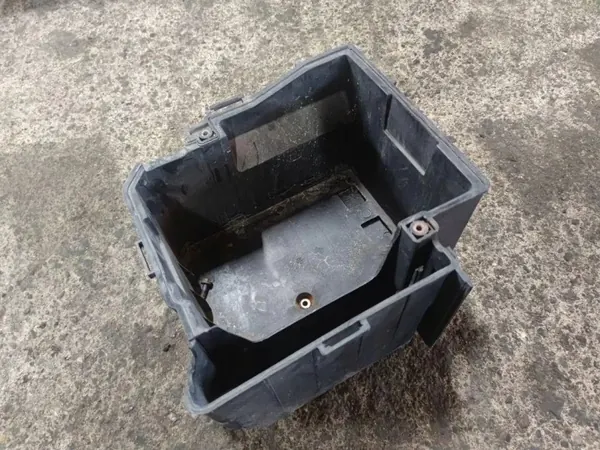Mini batteriställ OEM 6924892 - Begagnad image 2