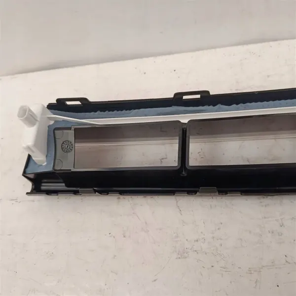 OEM 3J0941654A LED DRL Höger Fram VW Passat B9 image 5