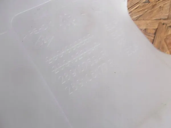 Pesunesteen säiliö Renault Talisman image 2