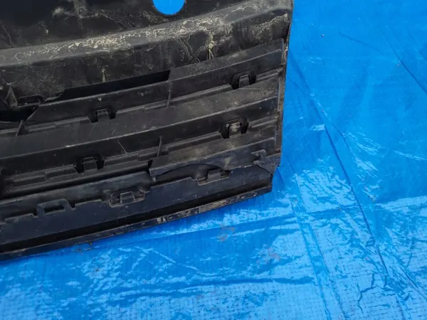 VW Tiguan II framstötrast OEM 5NA853653A image 10
