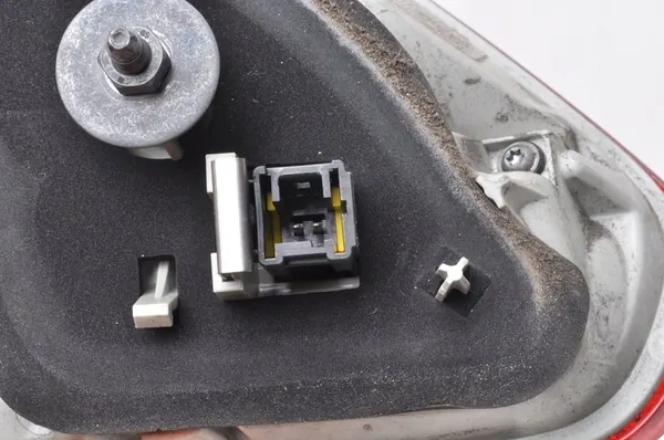 Lámpara Trasera Derecha Peugeot 2008 I 9678074580 image 5