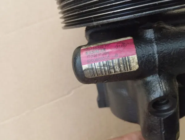 Bomba de potência Dacia Sandero I 7700431286 8200888505--B image 2