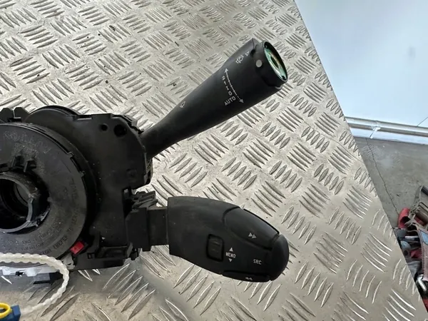 CITROEN BERLINGO III SCHAKELAAR 98062098XT image 3