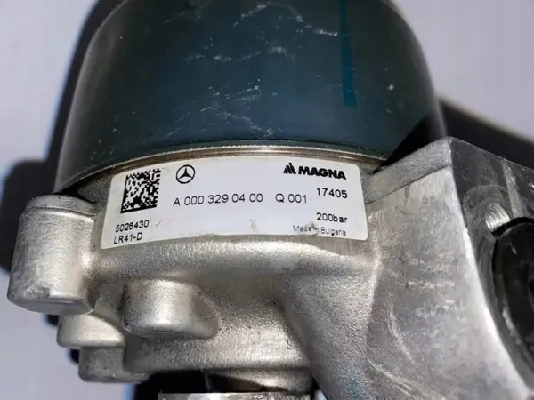 Pompe Mercedes SLR OEM A0003290400 - Schaeffler LuK image 4