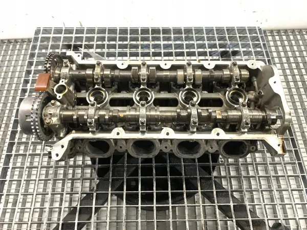 Oikea Sylinterikansi OEM 9481041055R Porsche Panamera image 2
