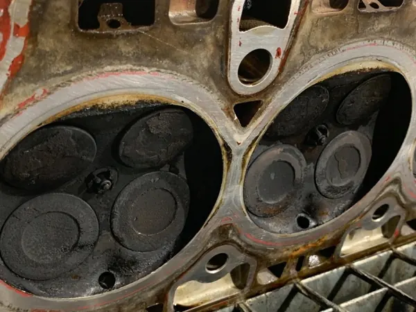 Oikea Sylinterikansi OEM 9481041055R Porsche Panamera image 8