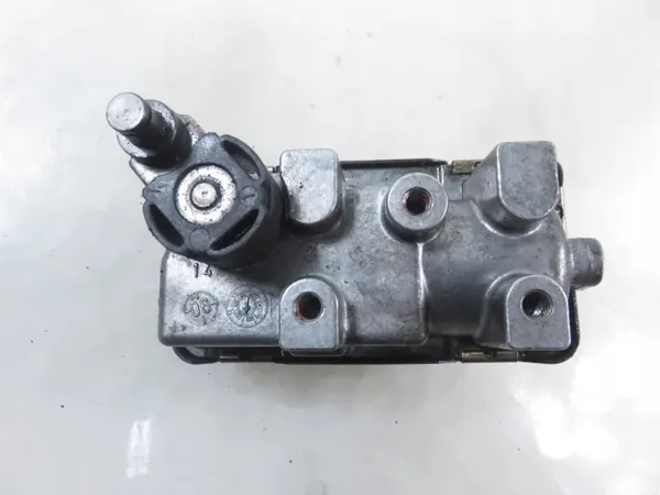 Actuador Turbo OEM 6NW009228730314 para BMW Serie 5 image 2
