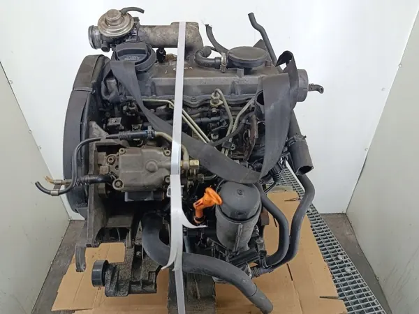 Volkswagen OEM Motor & Bränslesystem 1.9 TDI image 2