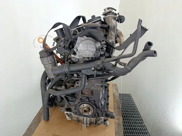 Volkswagen OEM Motor & Bränslesystem 1.9 TDI image 5