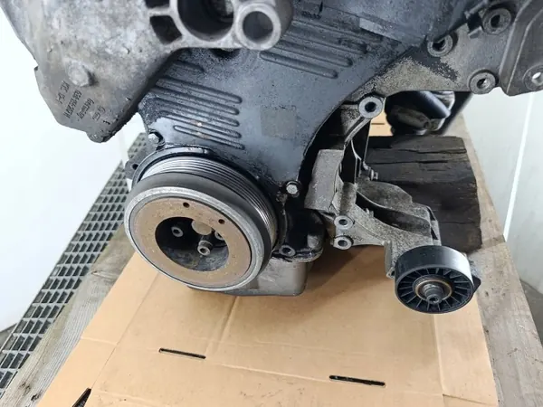 Volkswagen OEM Motor & Bränslesystem 1.9 TDI image 8