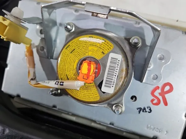 OEM IMPRK1366482 kojetaulukonsoli airbagilla Toyotalle image 10