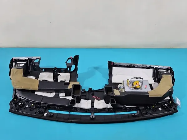 OEM IMPRK1366482 kojetaulukonsoli airbagilla Toyotalle image 8