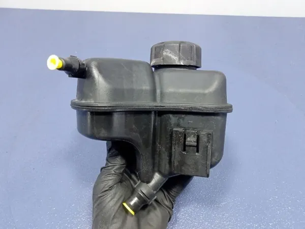 Tasaussäiliö OEM 8610653 BMW OE BMW 3-sarjalle image 6