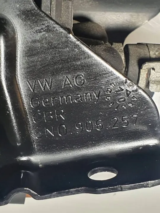OEM 1K0127023N Polttoainepumppu Audi A3 2.0 CFF image 10