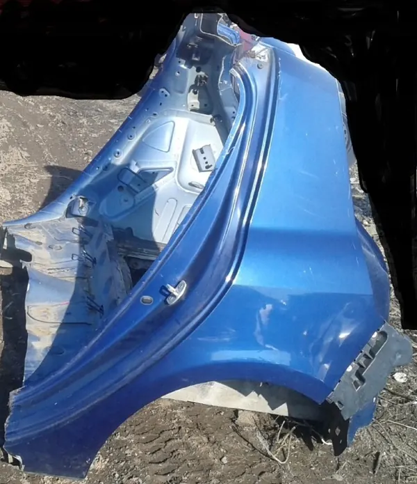 Renault Clio III takapuskuri, käytetty, OEM image 6