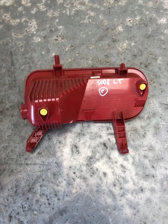 OEM 9684068680 Feu Arrière Anti-Brouillard Gauche Peugeot 5008 image 4